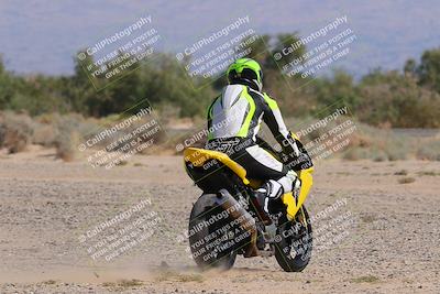 media/Sep-25-2023-Moto Forza (Mon) [[81ffa65e0a]]/B-C Group/Session 2 (Turn 4)/